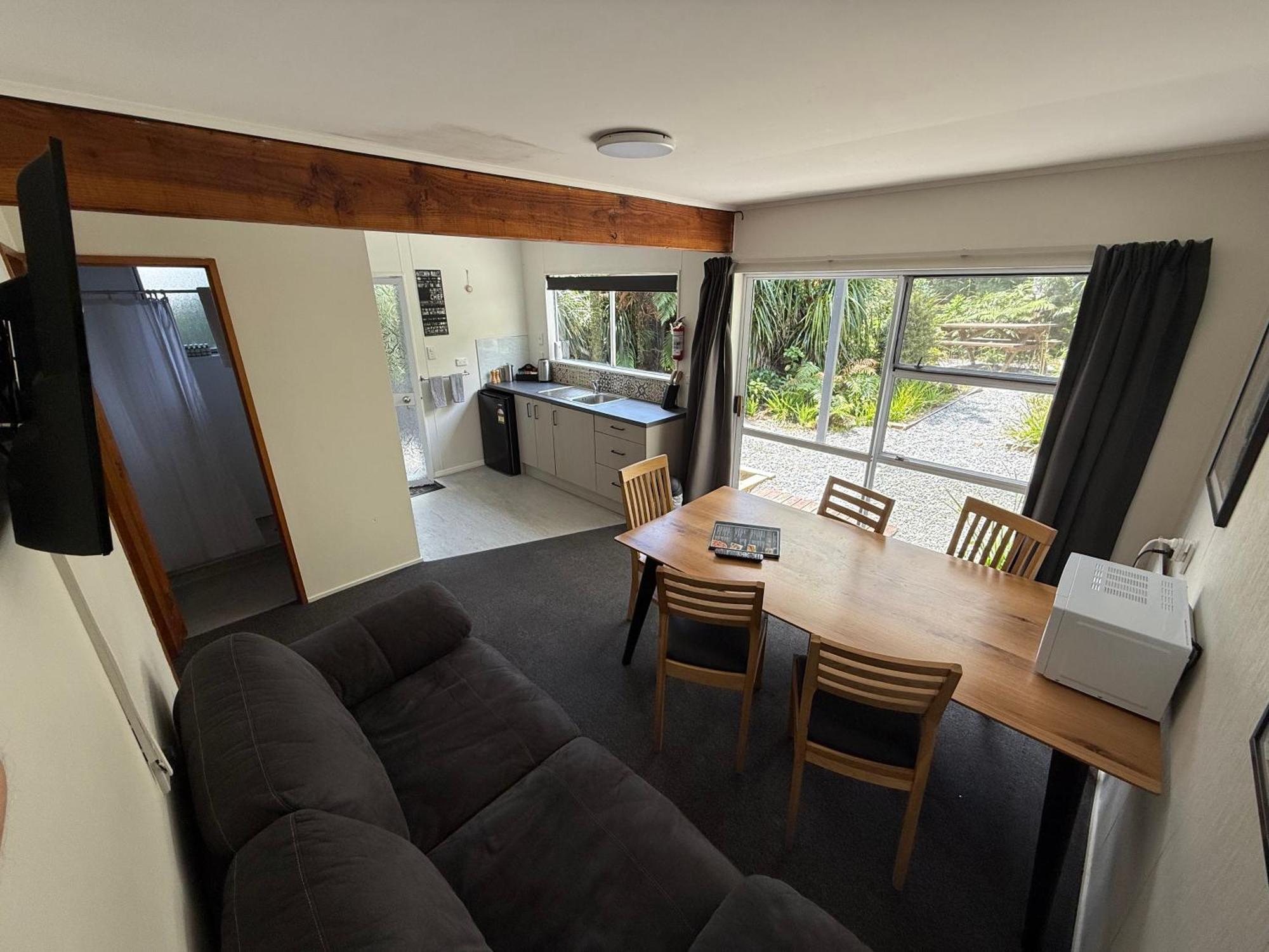 Paparoa Park Motel プナカイキ エクステリア 写真