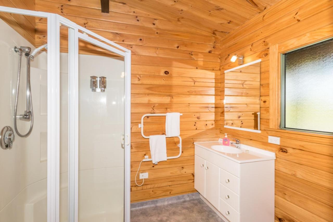 Paparoa Park Motel プナカイキ エクステリア 写真